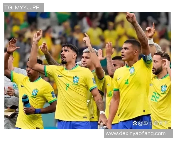 足球明星舞王盘点：那些在绿茵场外也能翩翩起舞的传奇球员