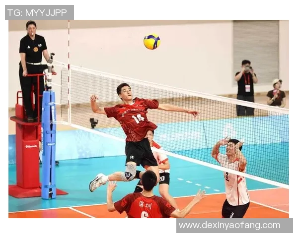 深圳排球队在排球配合排行榜中荣登第八名展现团队实力与默契 深圳排球队在排球配合排行榜中荣登第八名展现团队实力与默契