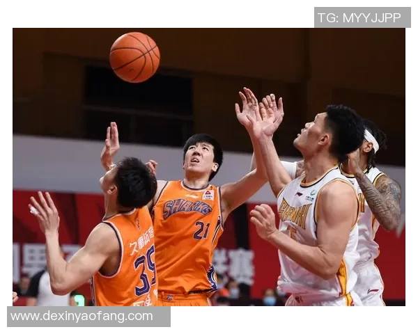 深入分析上海篮球队阵地战战术特点与执行策略