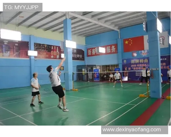 西安羽毛球队选拔赛点评展现团队力量与个人风采的精彩瞬间