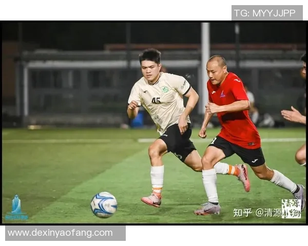 足球明星人物简介与精彩瞬间全景展示带你领略绿茵场上的传奇风采